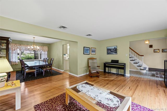 37 Dogwood Hollow Lane, Miller Place, NY 11764
