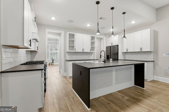 223 Sweetbay Court, Peachtree City, GA 30269