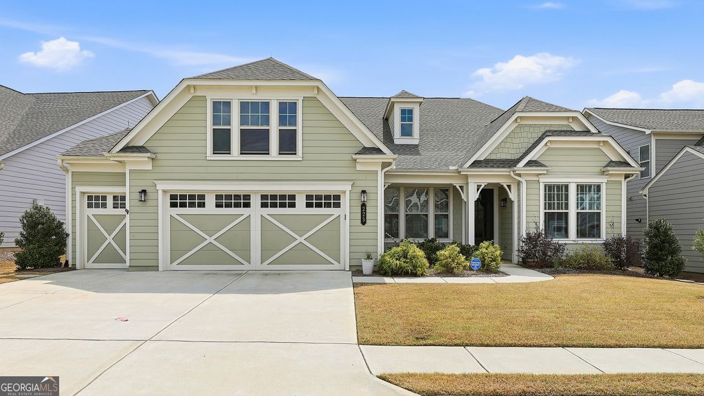 223 Sweetbay Court, Peachtree City, GA 30269