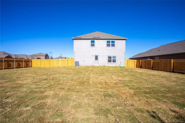 14201 Prairie Sod LN, Elgin, TX 78621