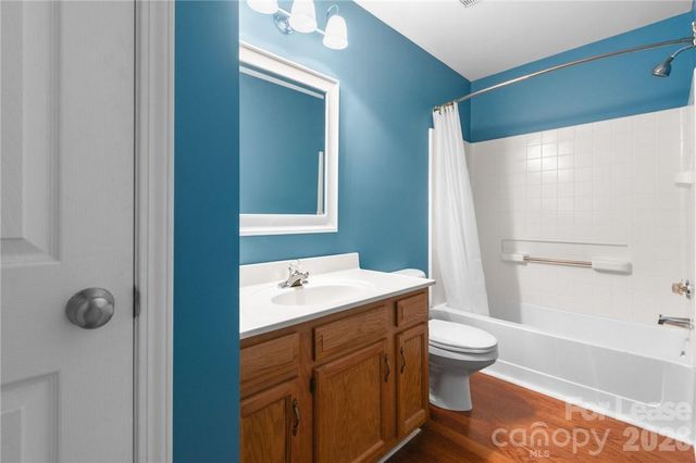 8401 Southgate Commons Drive, Charlotte, NC 28277