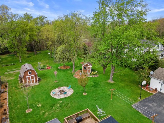 520 Oakwood ROAD, Oak Creek, WI 53154