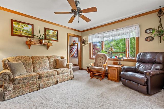520 Oakwood ROAD, Oak Creek, WI 53154