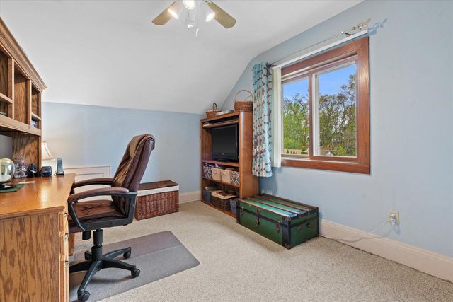 520 Oakwood ROAD, Oak Creek, WI 53154