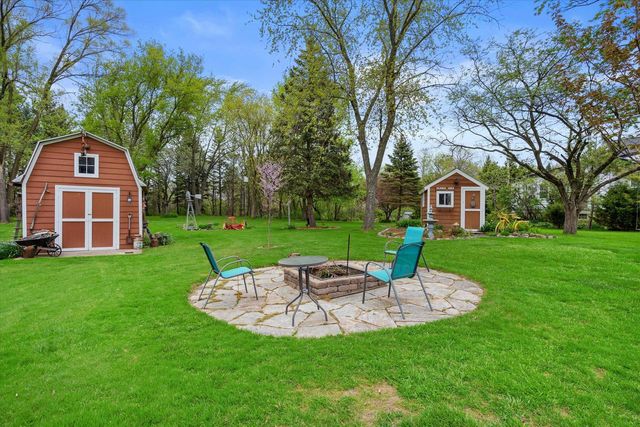 520 Oakwood ROAD, Oak Creek, WI 53154