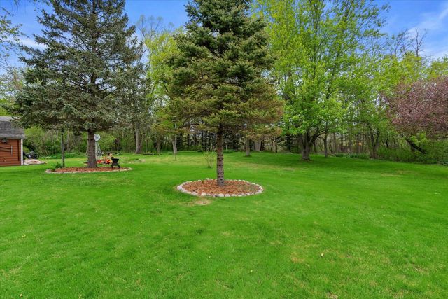 520 Oakwood ROAD, Oak Creek, WI 53154