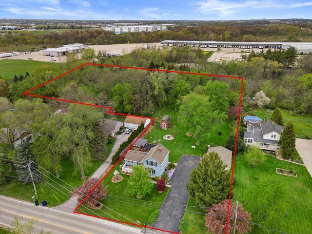 520 Oakwood ROAD, Oak Creek, WI 53154