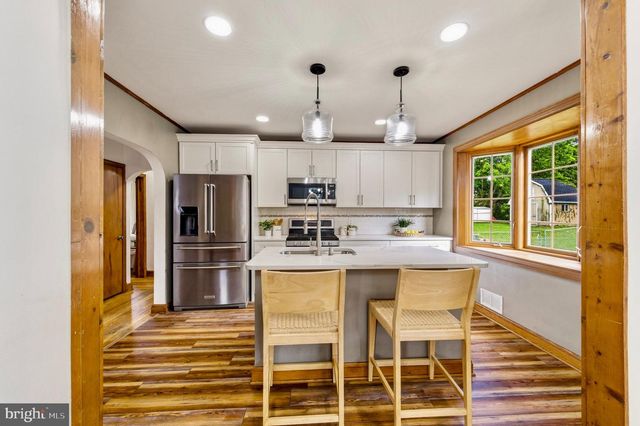 621 WOODSDALE RD, Baltimore, MD 21228