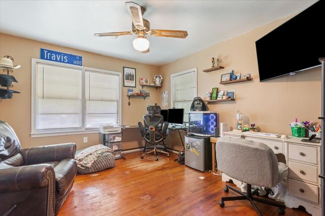 139 Meadowbrook Street, Robinson, TX 76706