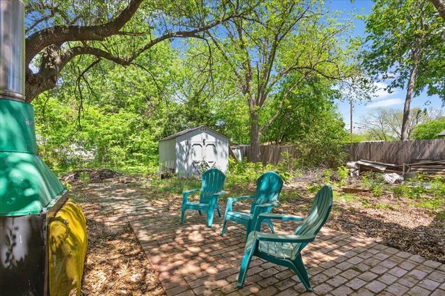 139 Meadowbrook Street, Robinson, TX 76706