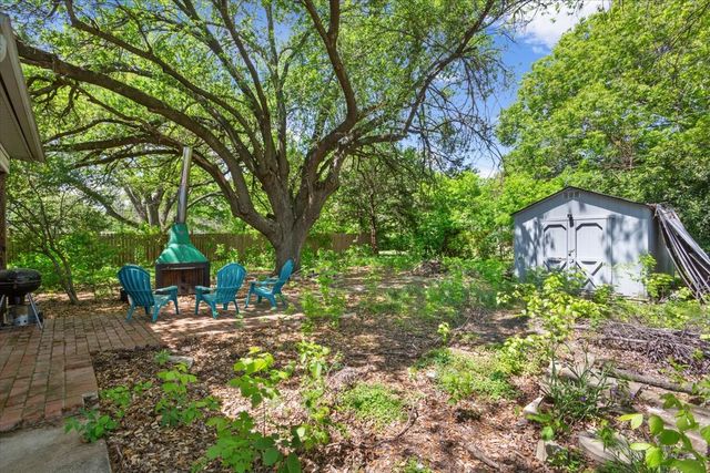 139 Meadowbrook Street, Robinson, TX 76706