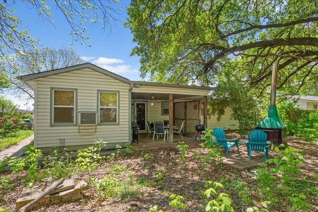 139 Meadowbrook Street, Robinson, TX 76706