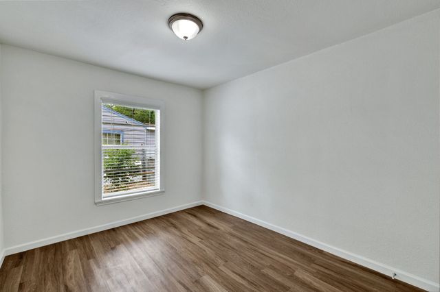 613 Cheyenne Road, Dallas, TX 75217