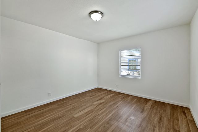 613 Cheyenne Road, Dallas, TX 75217