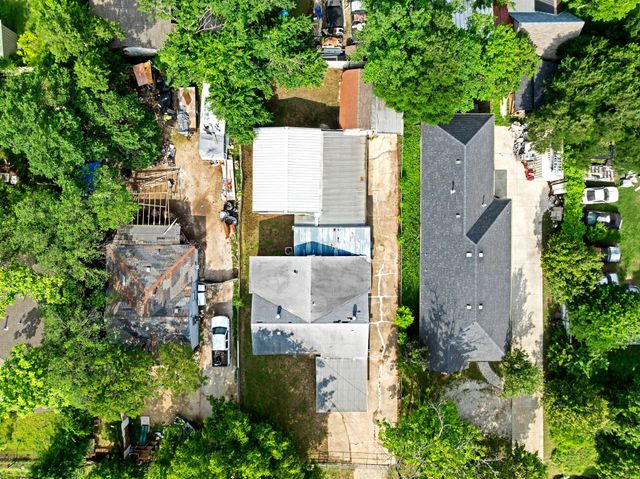 613 Cheyenne Road, Dallas, TX 75217