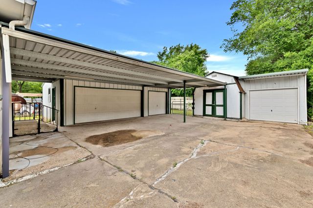 613 Cheyenne Road, Dallas, TX 75217