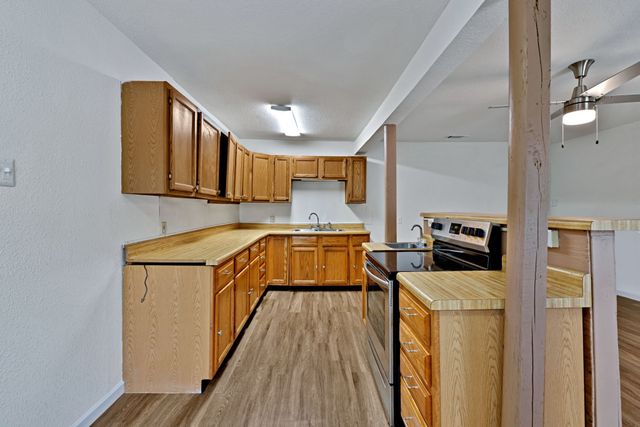 613 Cheyenne Road, Dallas, TX 75217