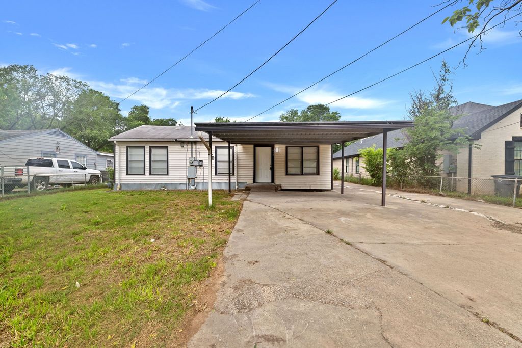 613 Cheyenne Road, Dallas, TX 75217