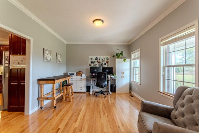 2705 OAK GROVE RD, Savannah, TN 38372