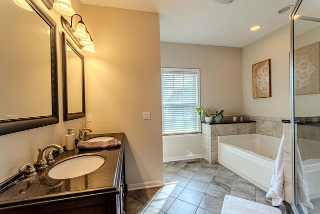 2705 OAK GROVE RD, Savannah, TN 38372