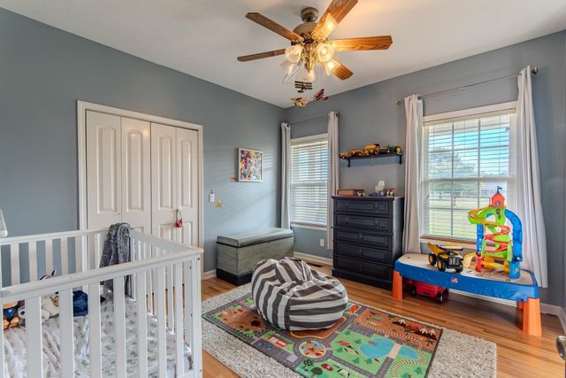 2705 OAK GROVE RD, Savannah, TN 38372