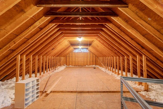 2705 OAK GROVE RD, Savannah, TN 38372