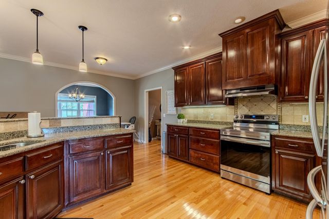 2705 OAK GROVE RD, Savannah, TN 38372