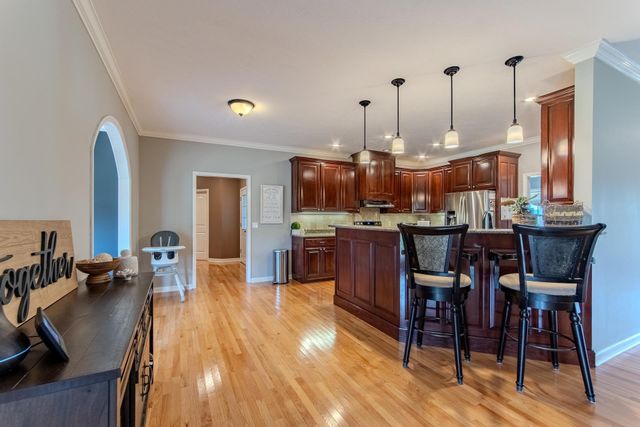 2705 OAK GROVE RD, Savannah, TN 38372