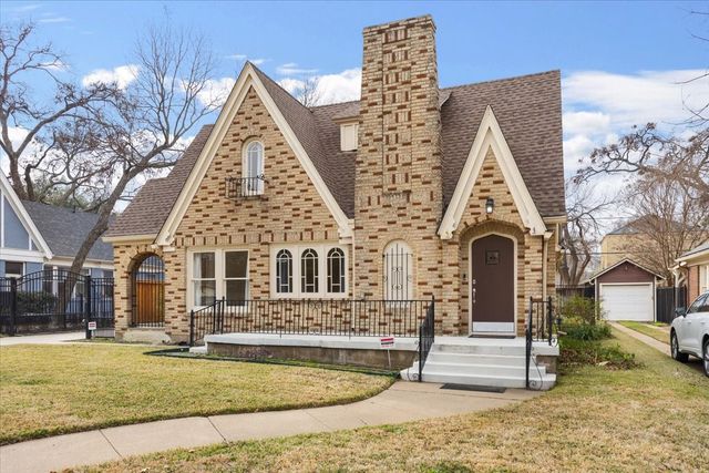2118 Stanley Avenue, Fort Worth, TX 76110