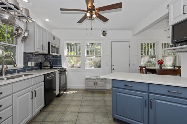 315 58th Street, Des Moines, IA 50312