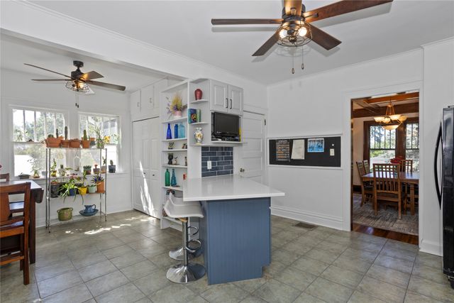 315 58th Street, Des Moines, IA 50312