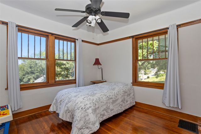 315 58th Street, Des Moines, IA 50312