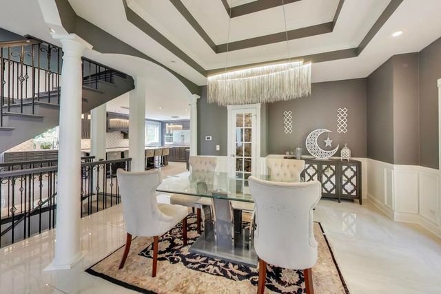 7215 Inverway Drive, Lakewood, IL 60014