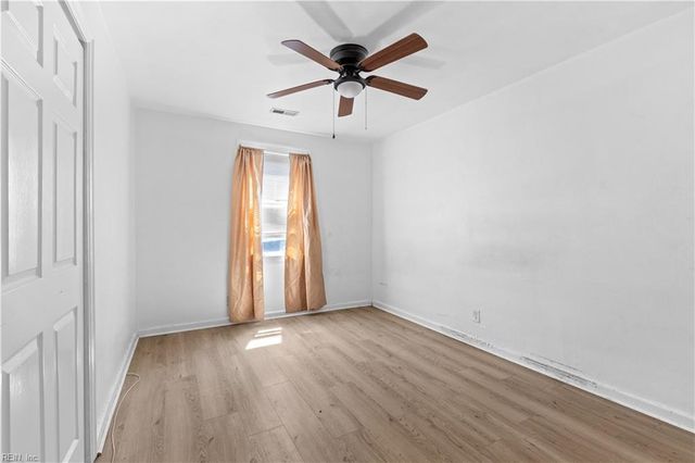 2404 Richmond AVE, Portsmouth, VA 23704