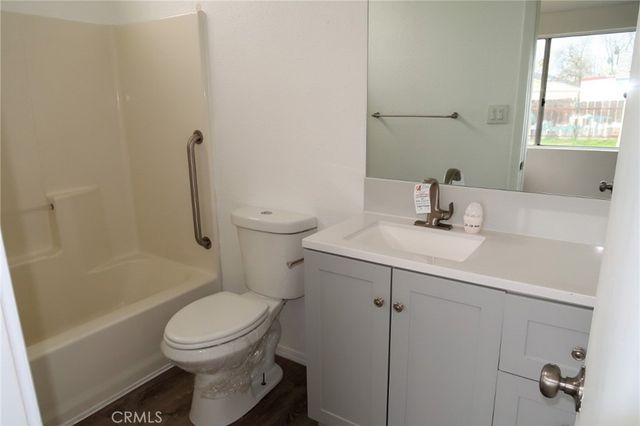 806 Walnut Street, Corning, CA 96021