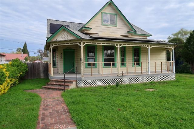 806 Walnut Street, Corning, CA 96021