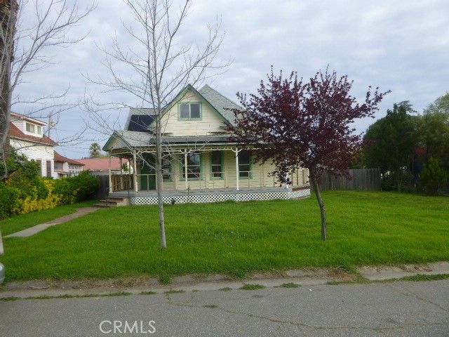 806 Walnut Street, Corning, CA 96021