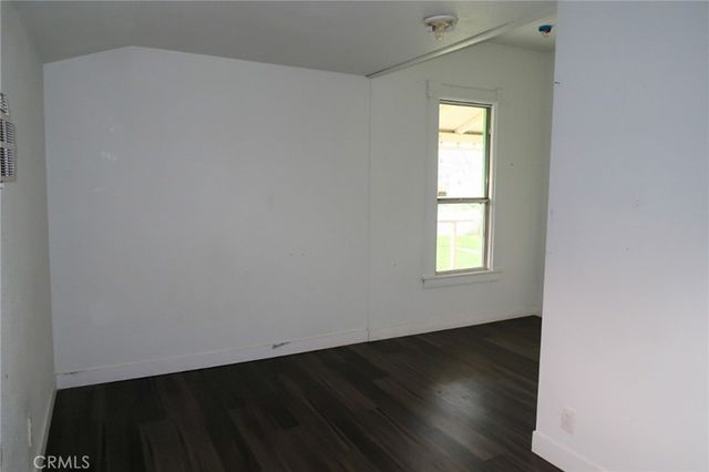 806 Walnut Street, Corning, CA 96021