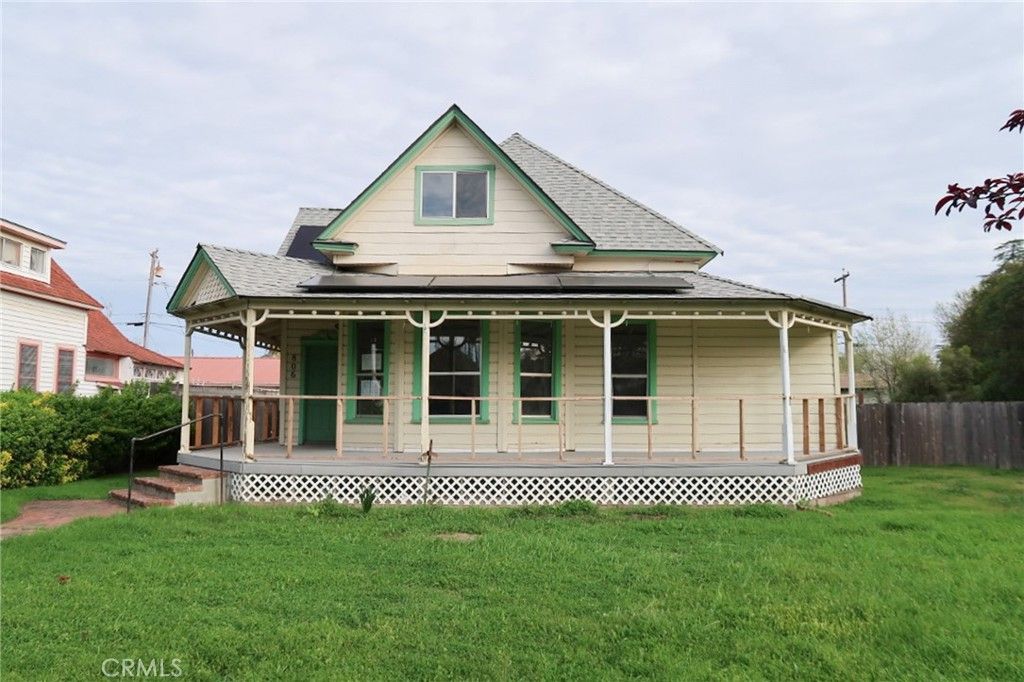 806 Walnut Street, Corning, CA 96021