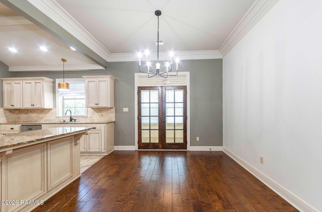 119 Metairie Court, Lafayette, LA 70503