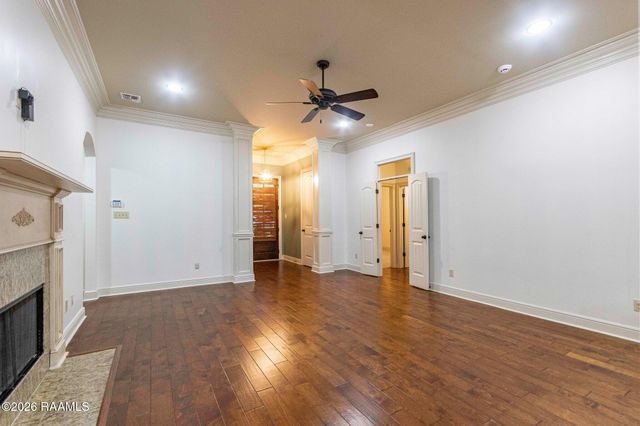 119 Metairie Court, Lafayette, LA 70503