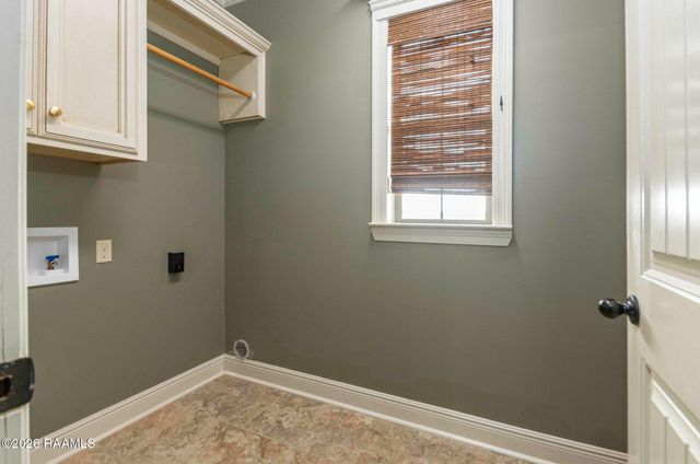 119 Metairie Court, Lafayette, LA 70503