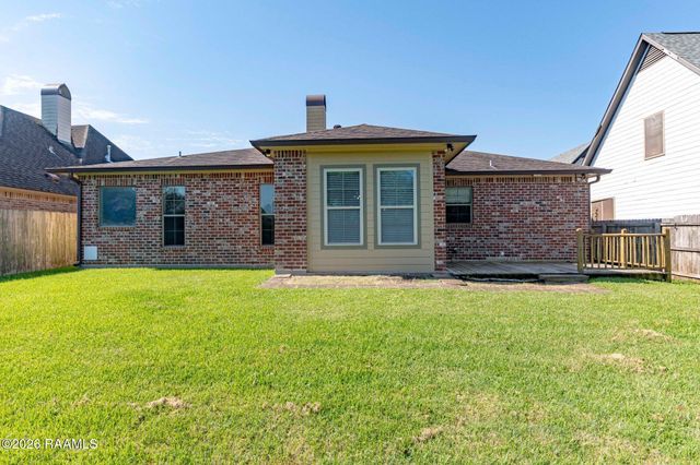 119 Metairie Court, Lafayette, LA 70503