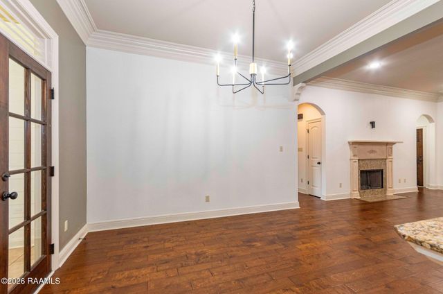 119 Metairie Court, Lafayette, LA 70503