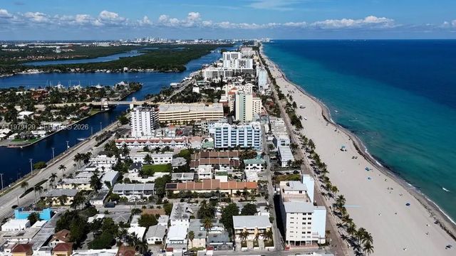 2005 Jefferson Street 205, Hollywood, FL 33020