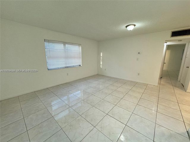 2005 Jefferson Street 205, Hollywood, FL 33020