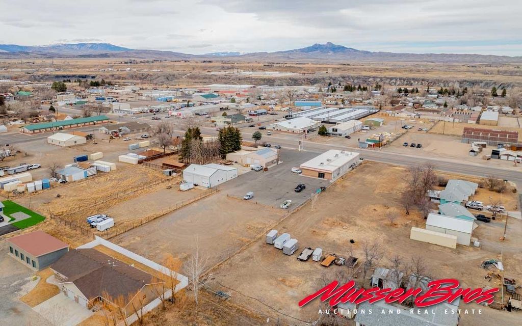 2706 Big Horn Ave, Cody, WY 82414 photo 7