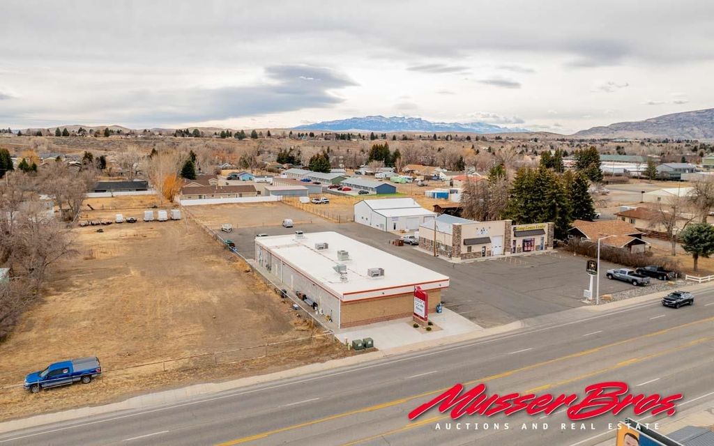 2706 Big Horn Ave, Cody, WY 82414 photo 10