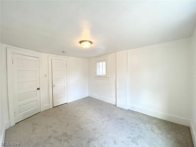576 Kling Street, Akron, OH 44311