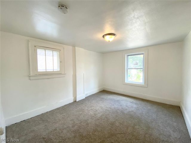 576 Kling Street, Akron, OH 44311